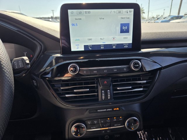 Certified 2025 Ford Escape ST-Line FWD image 23