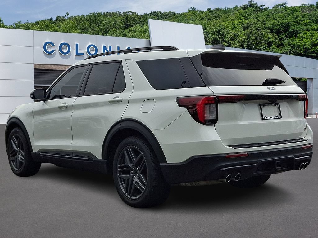 Certified 2025 Ford Explorer ST w/ Sun And Sound Package AWD/4WD image 4