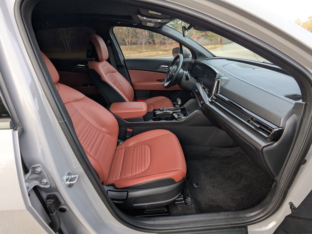 Used 2024 Kia Sportage SX image 39