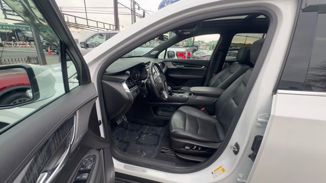 Used 2021 Cadillac XT6 Premium Luxury image 20