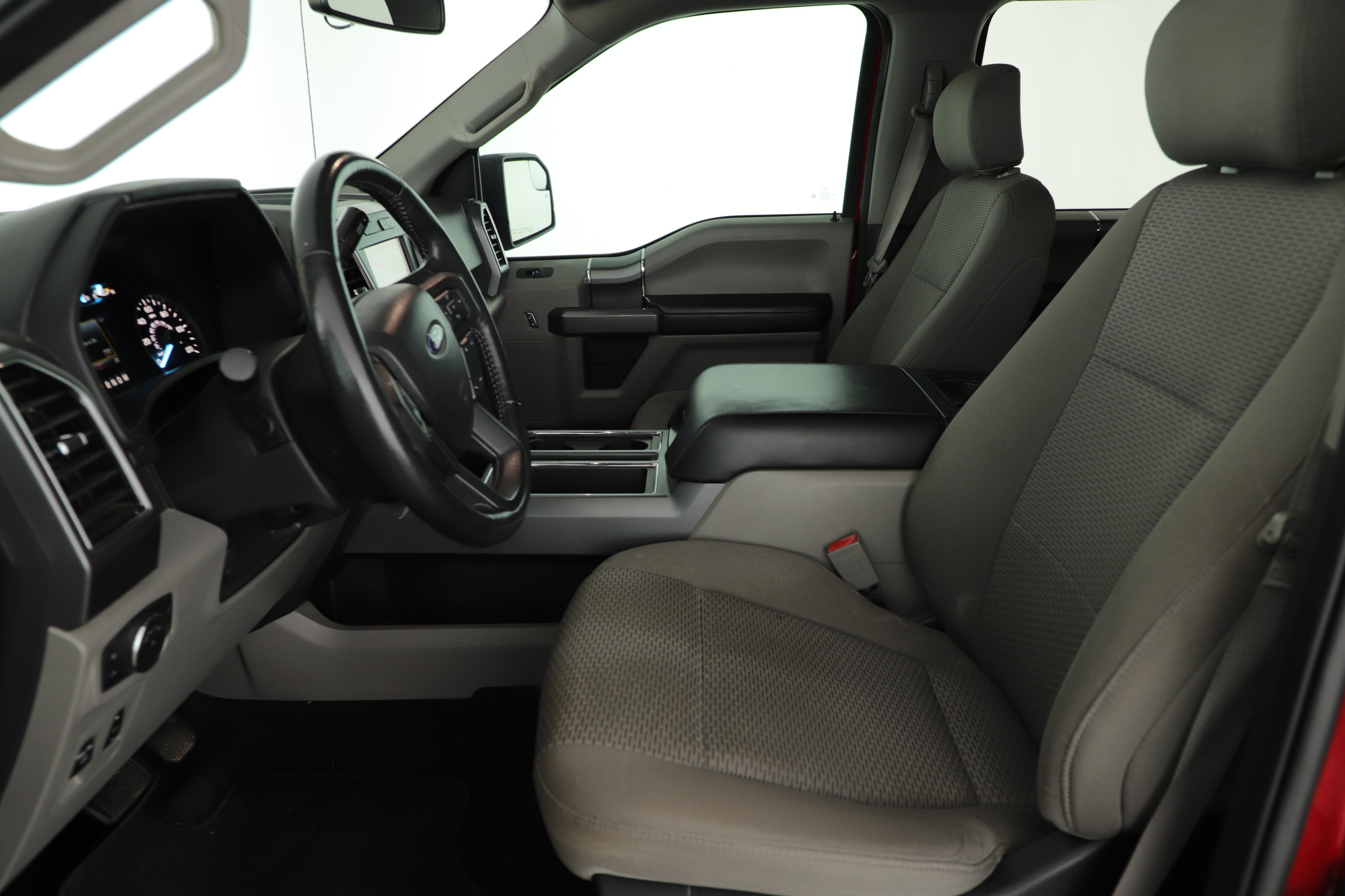 Certified 2020 Ford F150 XLT w/ Equipment Group 302A Luxury RWD image 8
