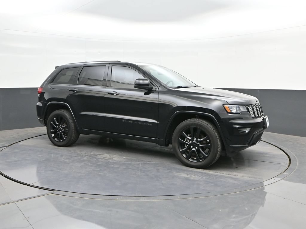 Used 2019 Jeep Grand Cherokee Altitude RWD image 17