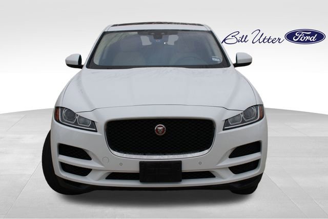 Used 2020 Jaguar F-PACE 25t video 2