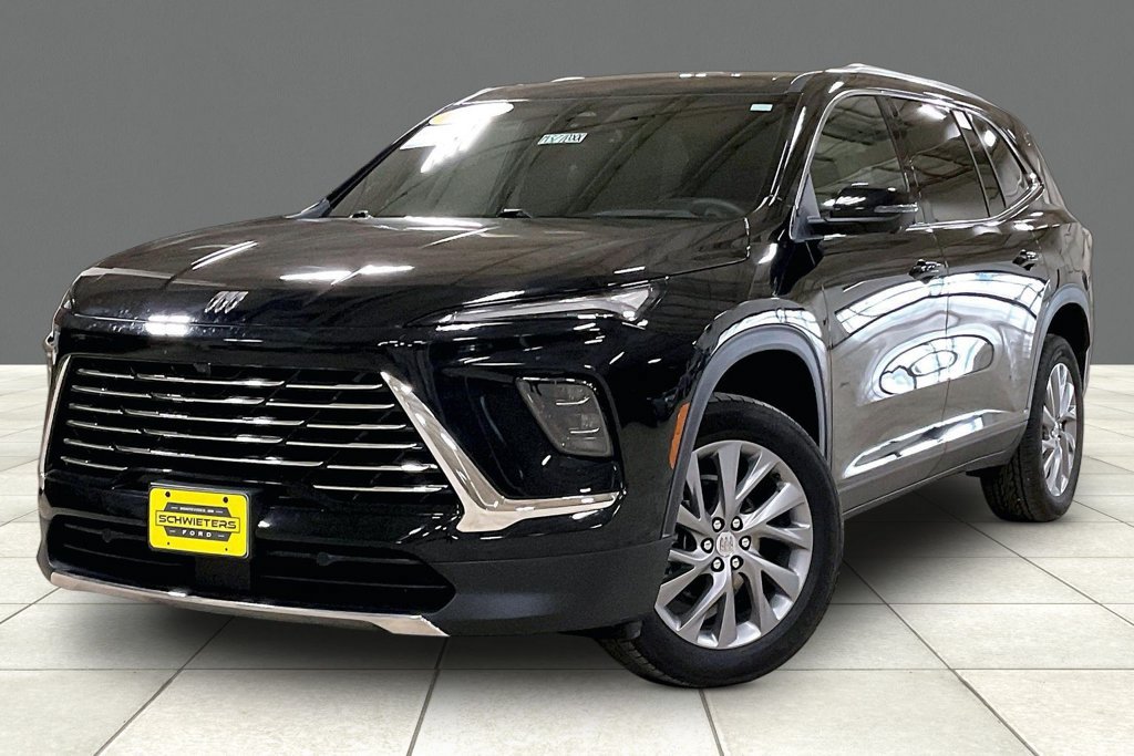 Used 2026 Buick Enclave Preferred AWD/4WD image 2