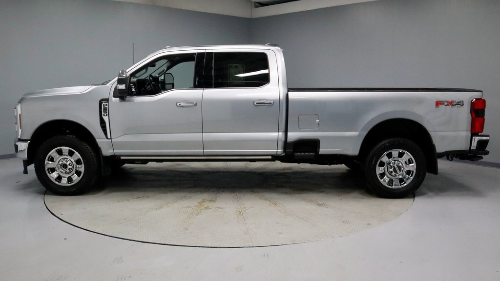 Certified 2024 Ford F250 Lariat w/ Lariat Ultimate Package image 9
