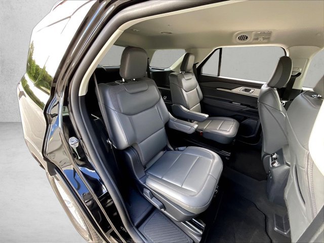 Certified 2026 Ford Explorer Active w/ Active Comfort Package RWD image 25