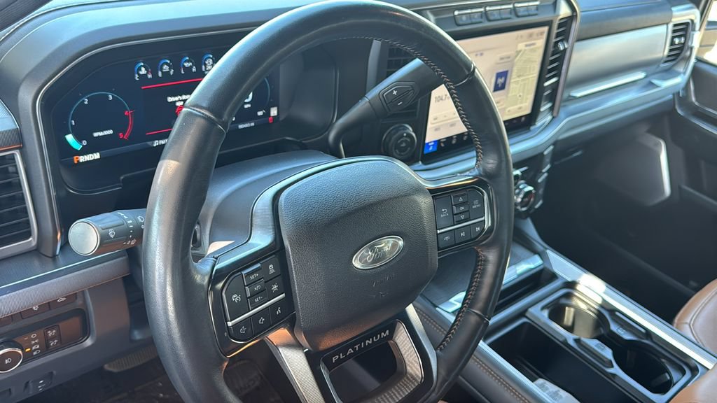 Certified 2024 Ford F250 Platinum w/ FX4 Off-Road Package AWD/4WD image 23