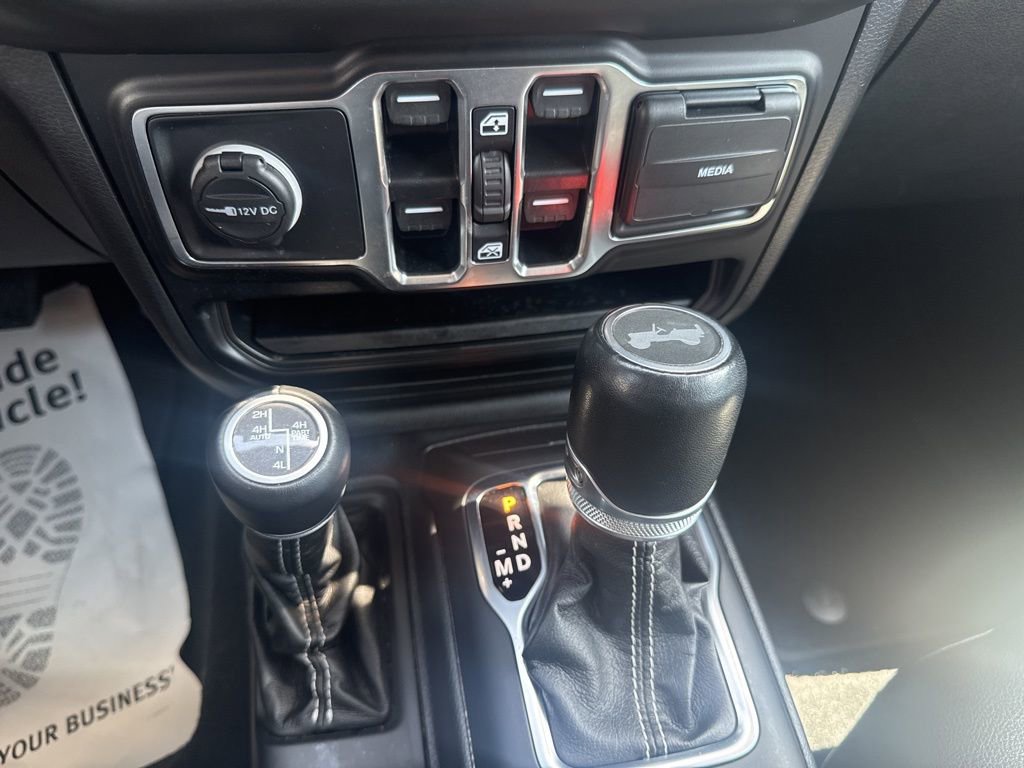 Used 2021 Jeep Wrangler Unlimited Sahara w/ Cold Weather Group image 35