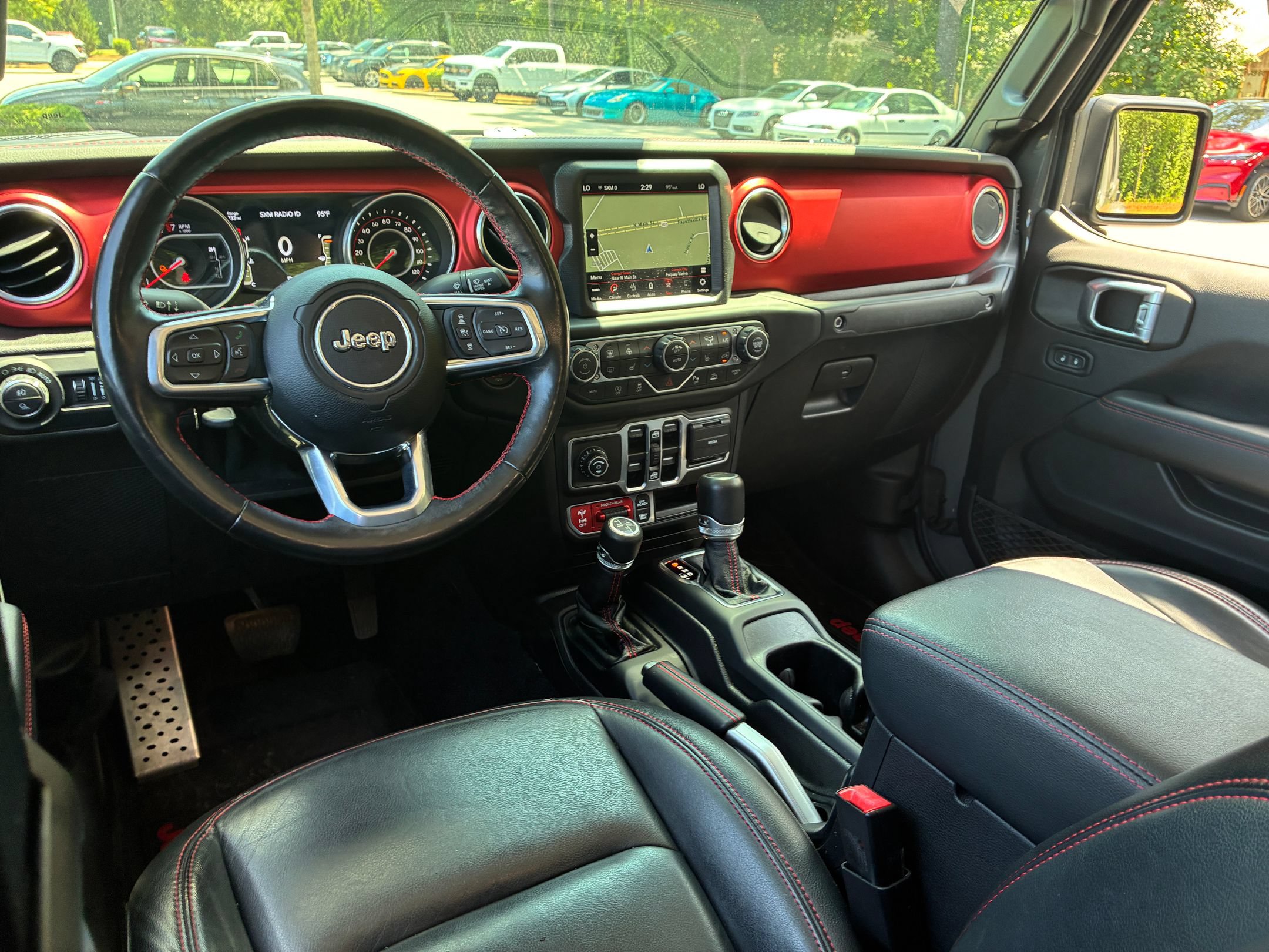 Used 2021 Jeep Gladiator Rubicon AWD/4WD image 27