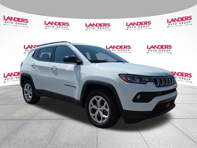 Used 2024 Jeep Compass Latitude