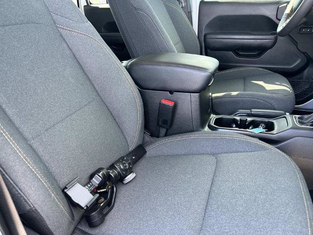Used 2024 Jeep Wrangler Unlimited Sport AWD/4WD image 23