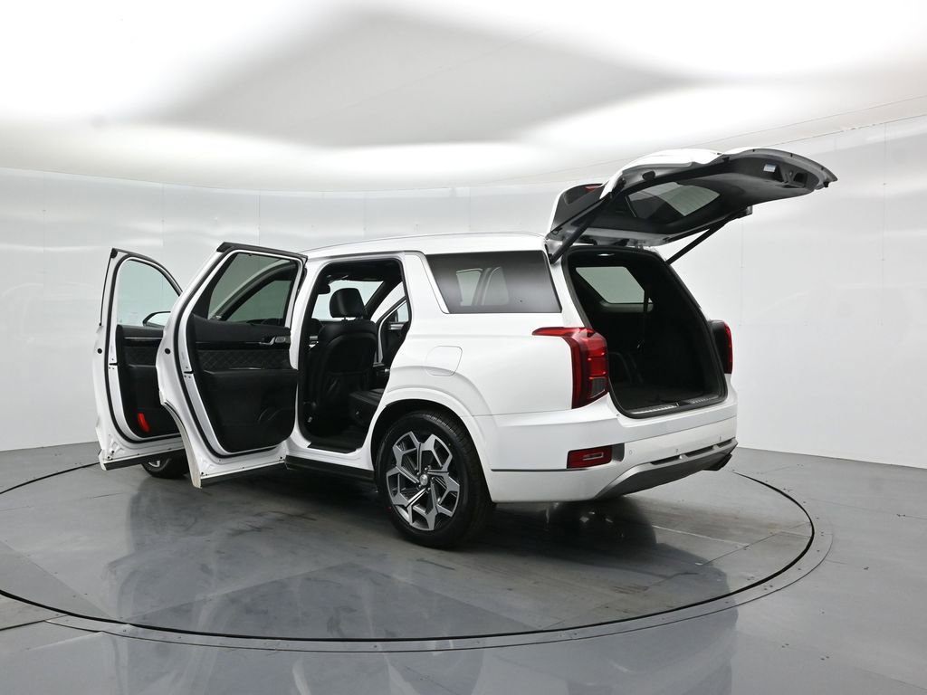 Used 2022 Hyundai Palisade Calligraphy w/ Cargo Package FWD image 34