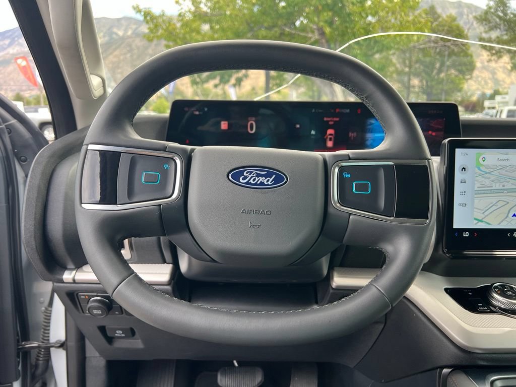 Certified 2025 Ford Expedition Platinum AWD/4WD image 34