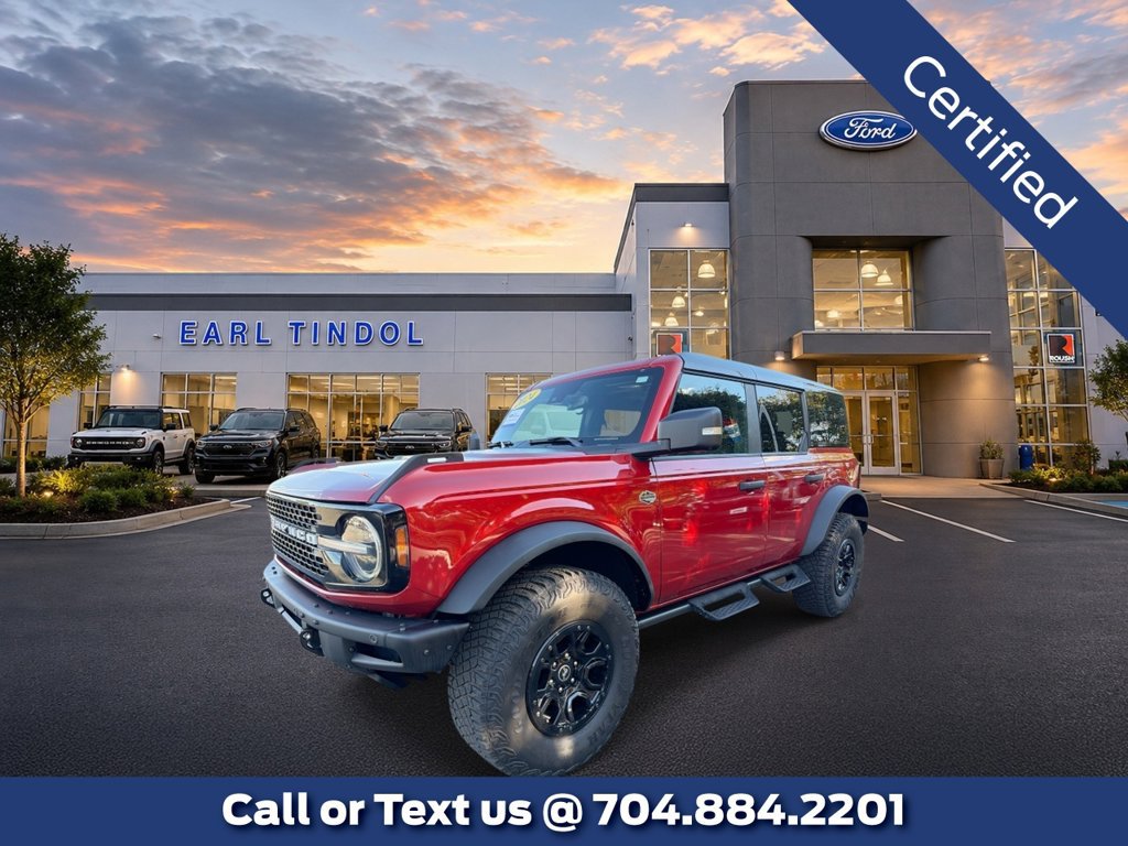Certified 2024 Ford Bronco Wildtrak AWD/4WD image 1