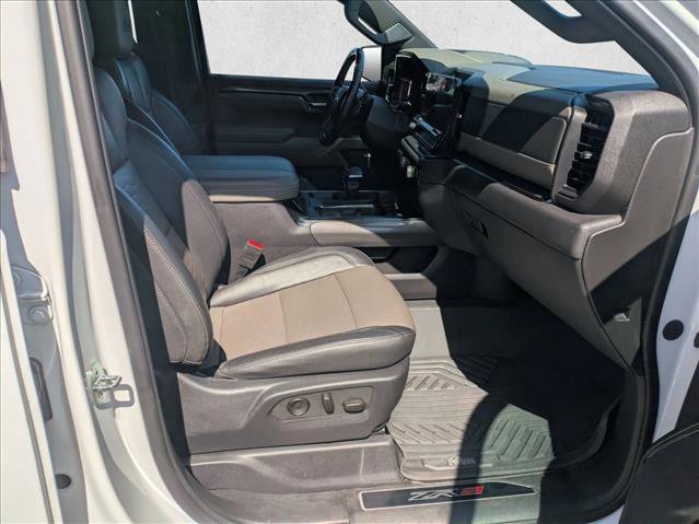 Used 2023 Chevrolet Silverado 1500 ZR2 w/ ZR2 Bison Edition AWD/4WD image 18