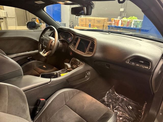 Used 2019 Dodge Challenger SRT Hellcat image 12