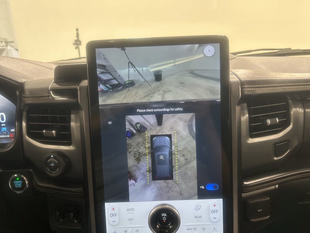 Certified 2022 Ford Expedition Max Platinum image 26