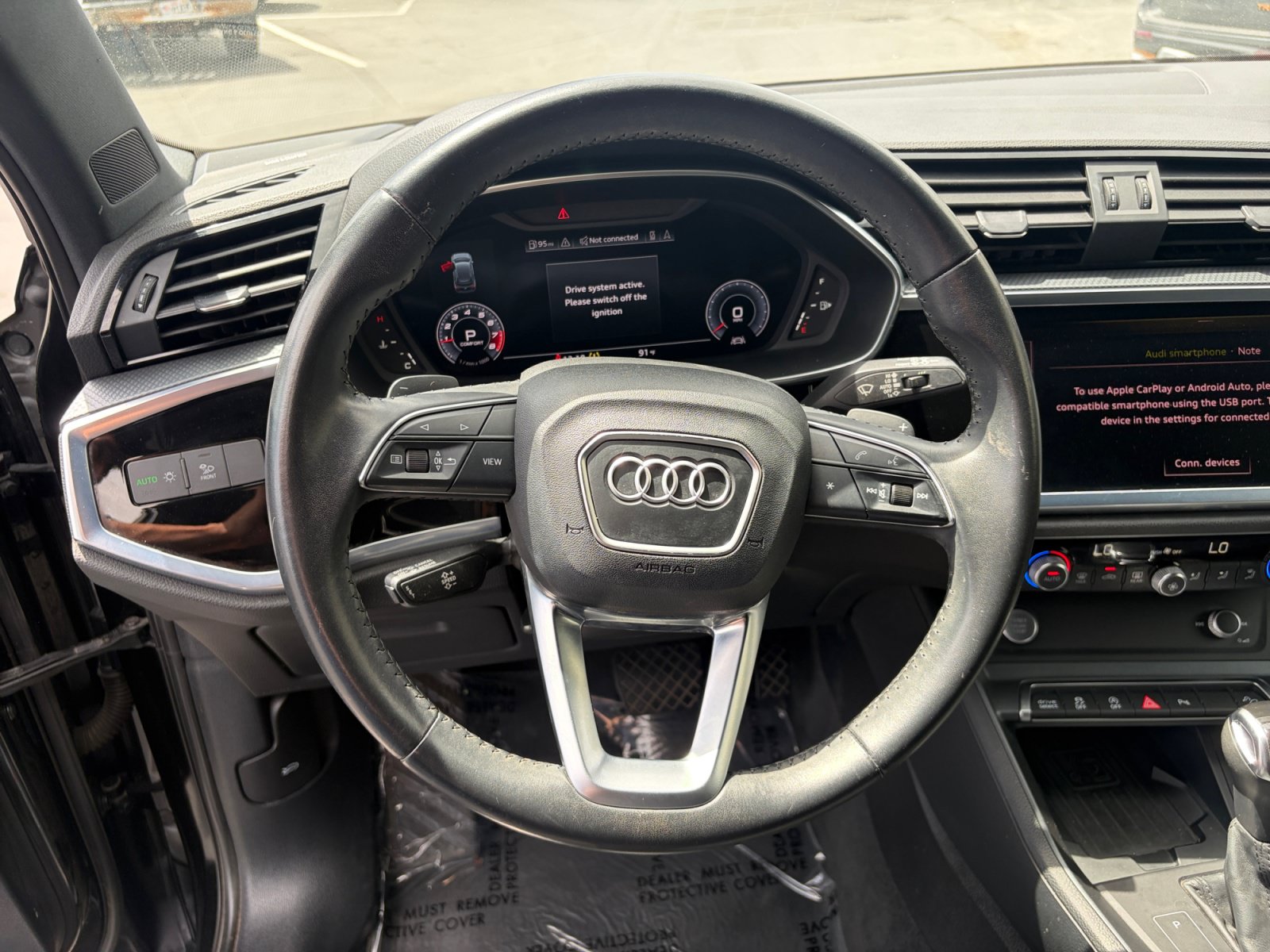 Used 2020 Audi Q3 2.0T Premium Plus w/ Premium Plus Package AWD/4WD image 9