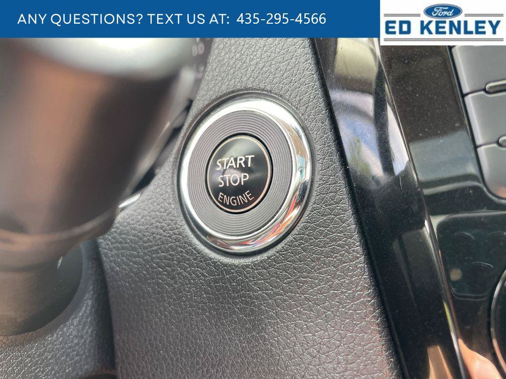 Used 2020 Nissan Rogue SL w/ Premium Package AWD/4WD image 12