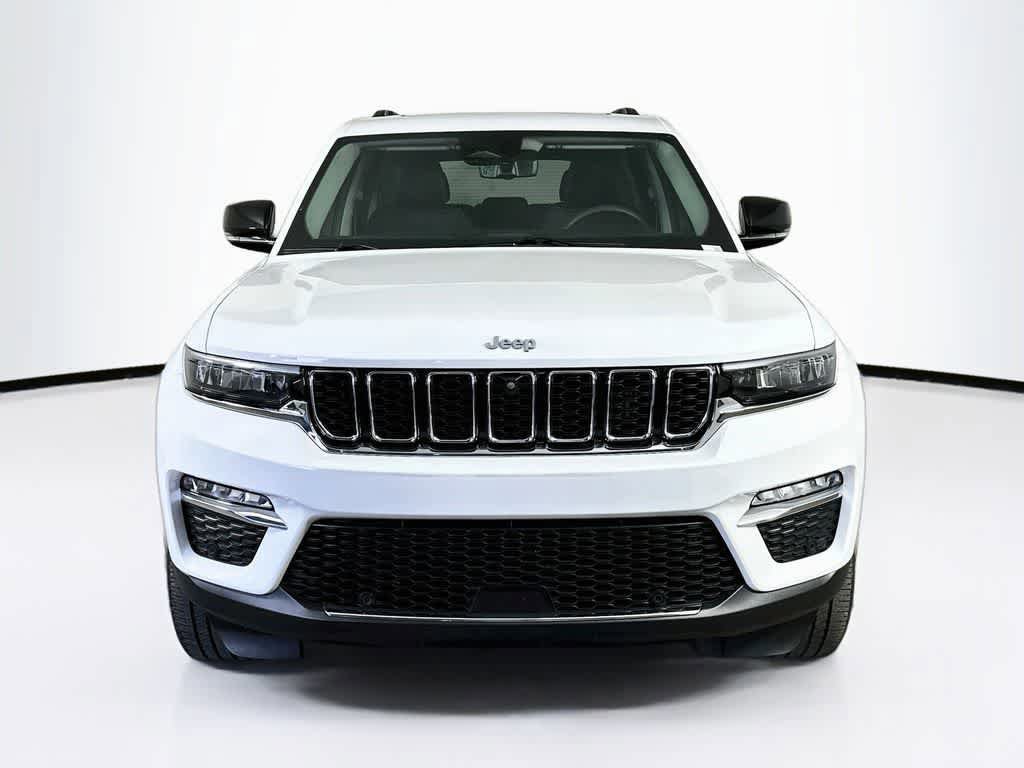 Used 2022 Jeep Grand Cherokee Limited 4xe w/ Luxury Tech Group II AWD/4WD image 8