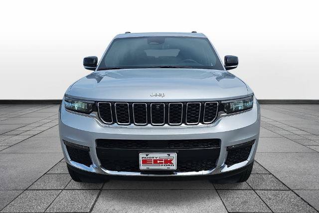 Used 2024 Jeep Grand Cherokee L Limited w/ Luxury Tech Group II AWD/4WD image 2