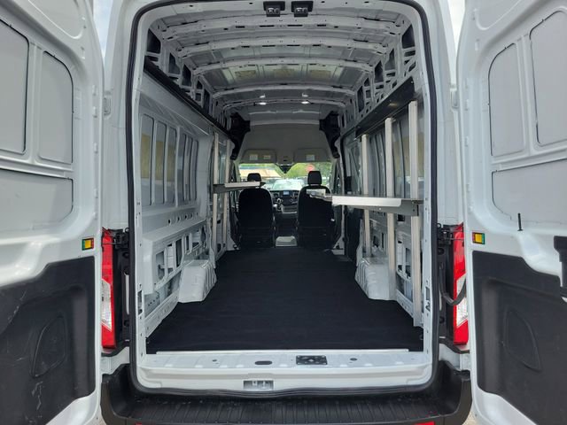 Certified 2023 Ford Transit 250 148 High Roof Extended RWD image 6