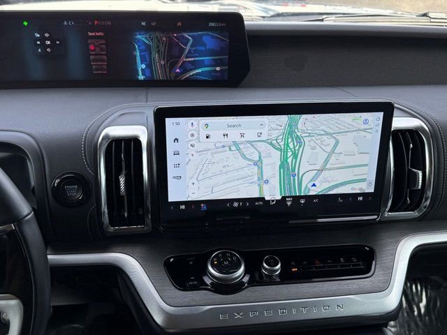 Certified 2025 Ford Expedition Max Platinum image 20