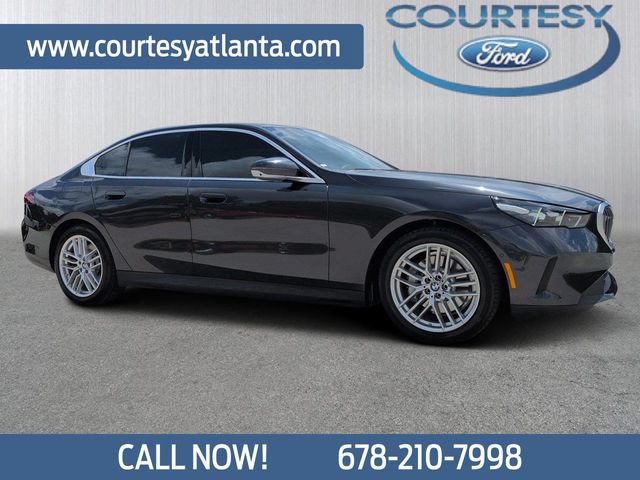 Used 2024 BMW 530i RWD video 1