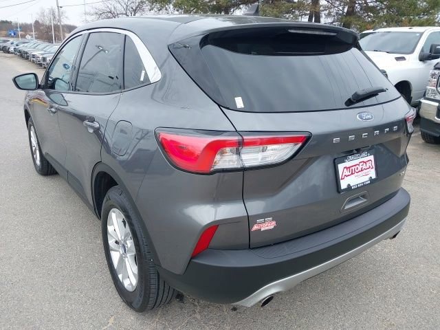 Certified 2021 Ford Escape SE w/ Convenience Package image 3