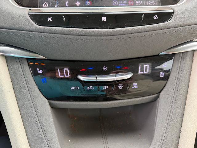 Used 2021 Cadillac XT5 Premium Luxury w/ LPO, Floor Liner Package AWD/4WD image 4