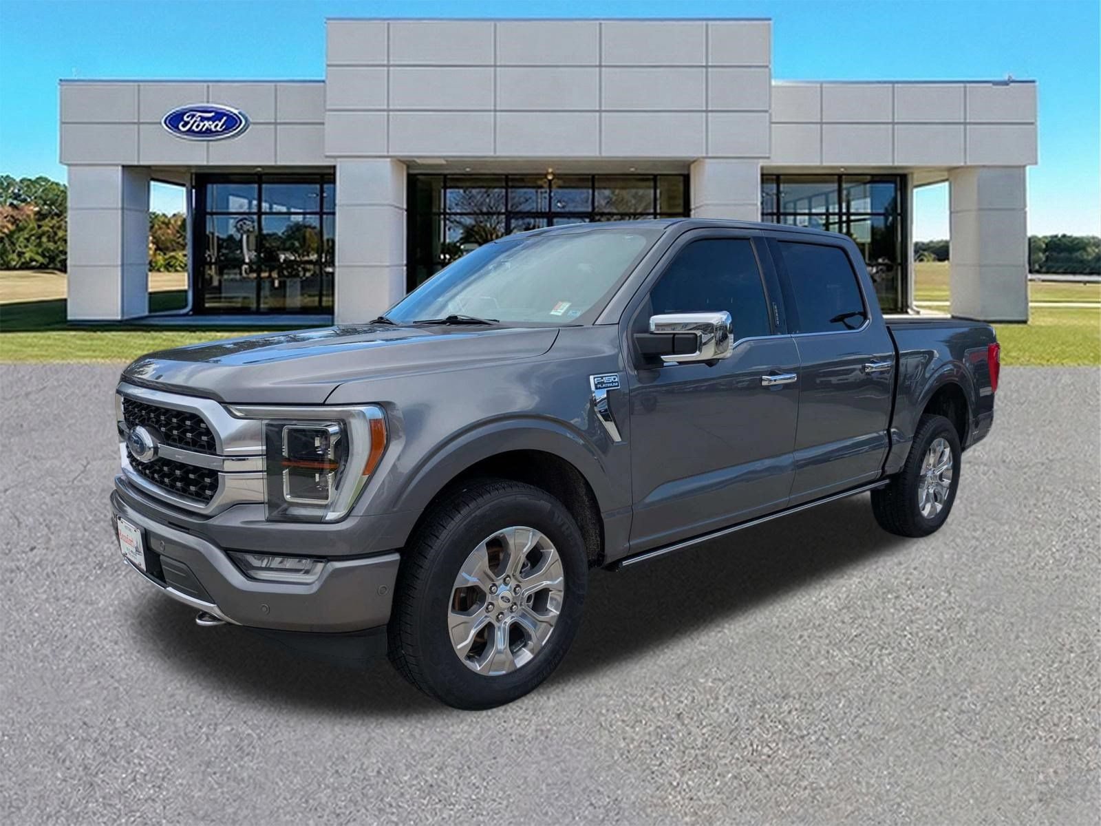 Certified 2022 Ford F150 Platinum w/ Equipment Group 701A High AWD/4WD image 4