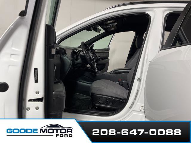 Used 2023 Hyundai Santa Cruz SEL w/ Activity Package image 16