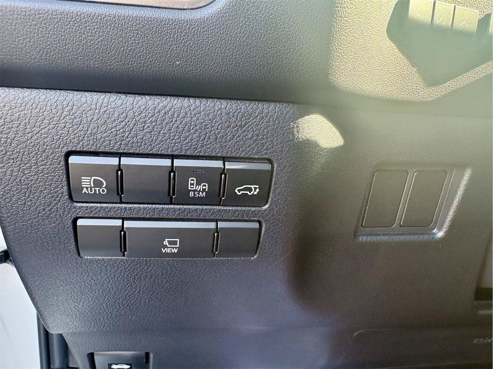 Used 2020 Lexus NX 300 FWD w/ Premium Package image 16