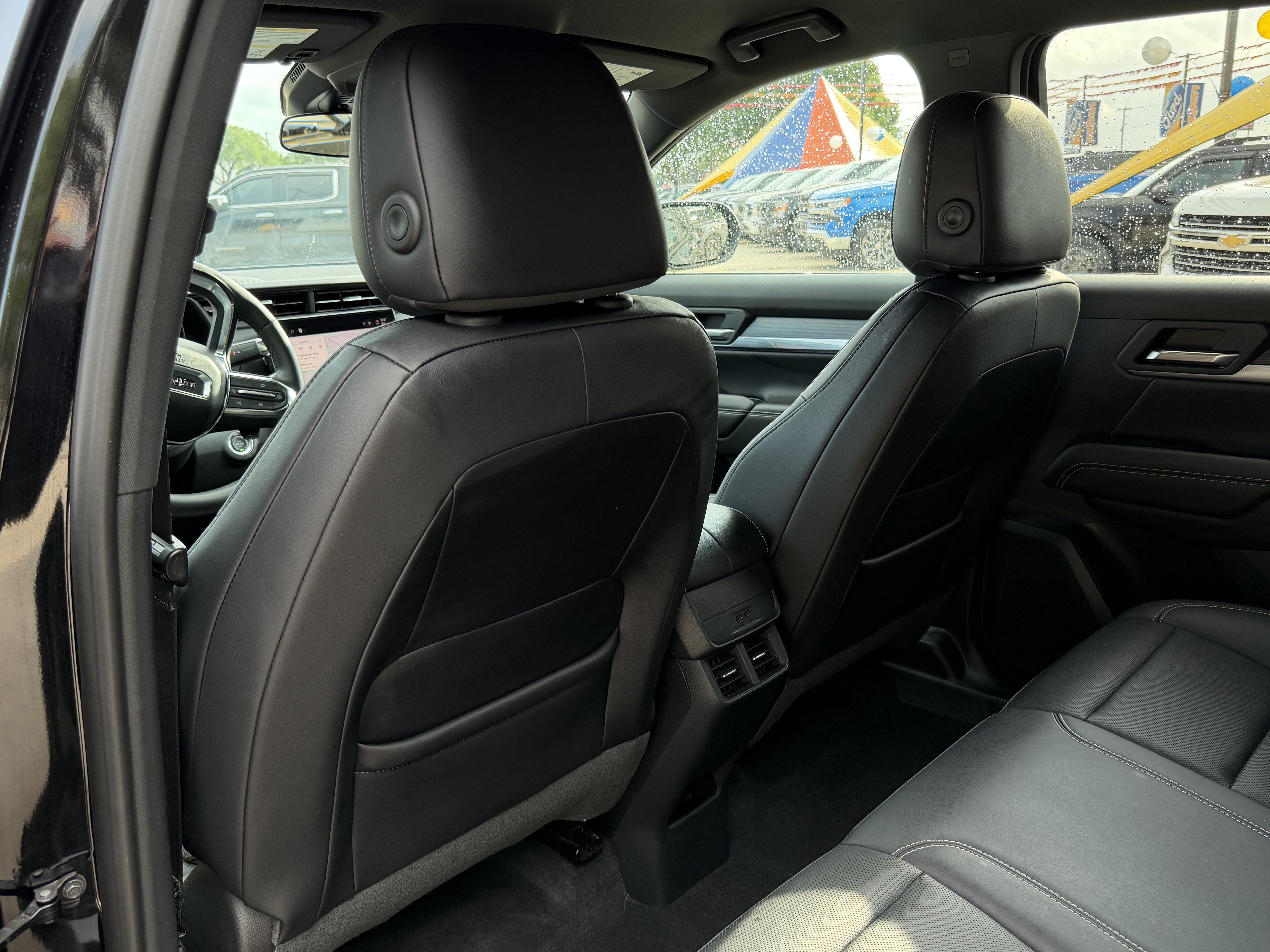Used 2026 GMC Terrain Elevation w/ Elevation Premium Package FWD image 15