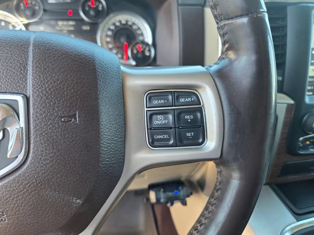 Used 2018 RAM 1500 Laramie w/ Convenience Group AWD/4WD image 18