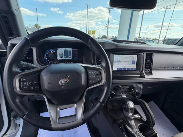 Certified 2022 Ford Bronco Big Bend w/ Sasquatch Package AWD/4WD image 17