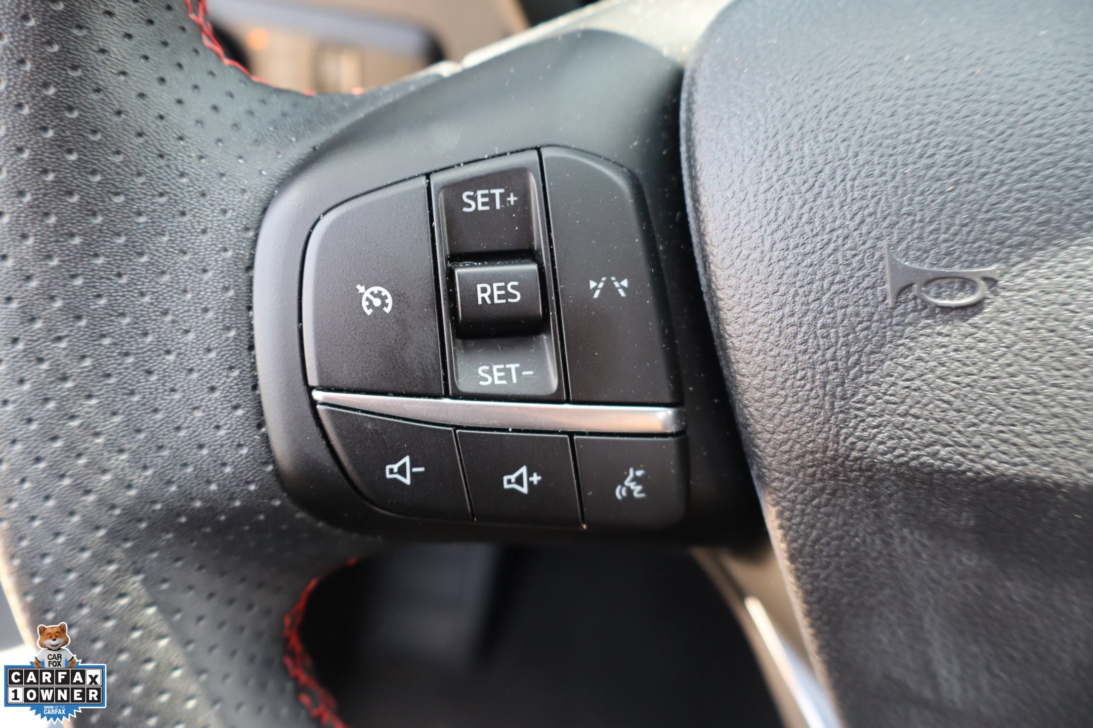 Certified 2025 Ford Escape ST-Line FWD image 14