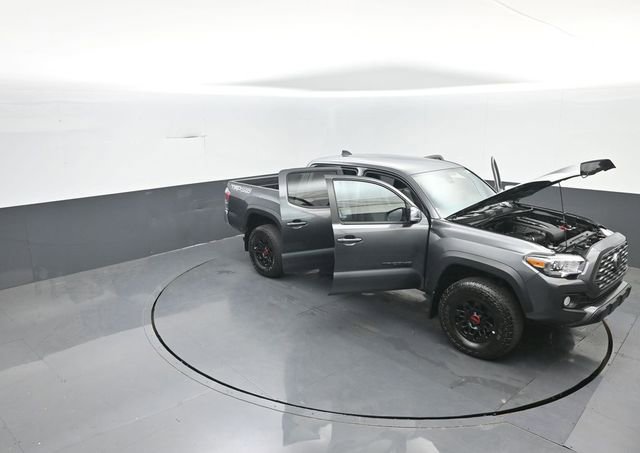 Used 2023 Toyota Tacoma TRD Off-Road AWD/4WD image 42