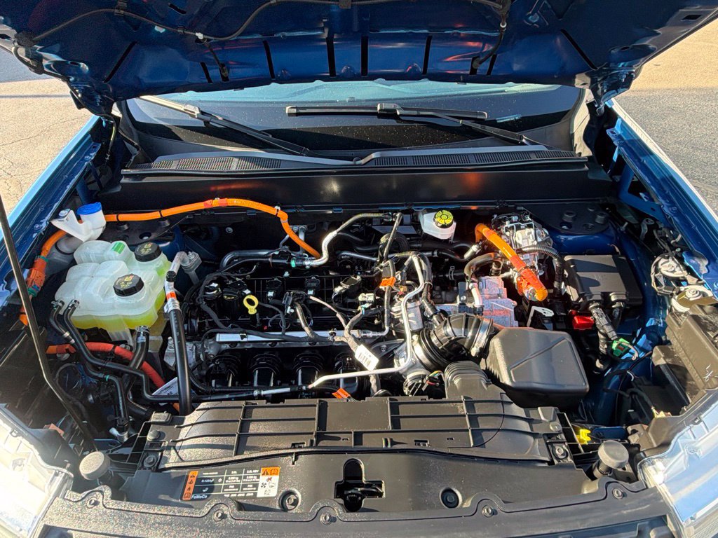 Certified 2024 Ford Maverick XL FWD image 20