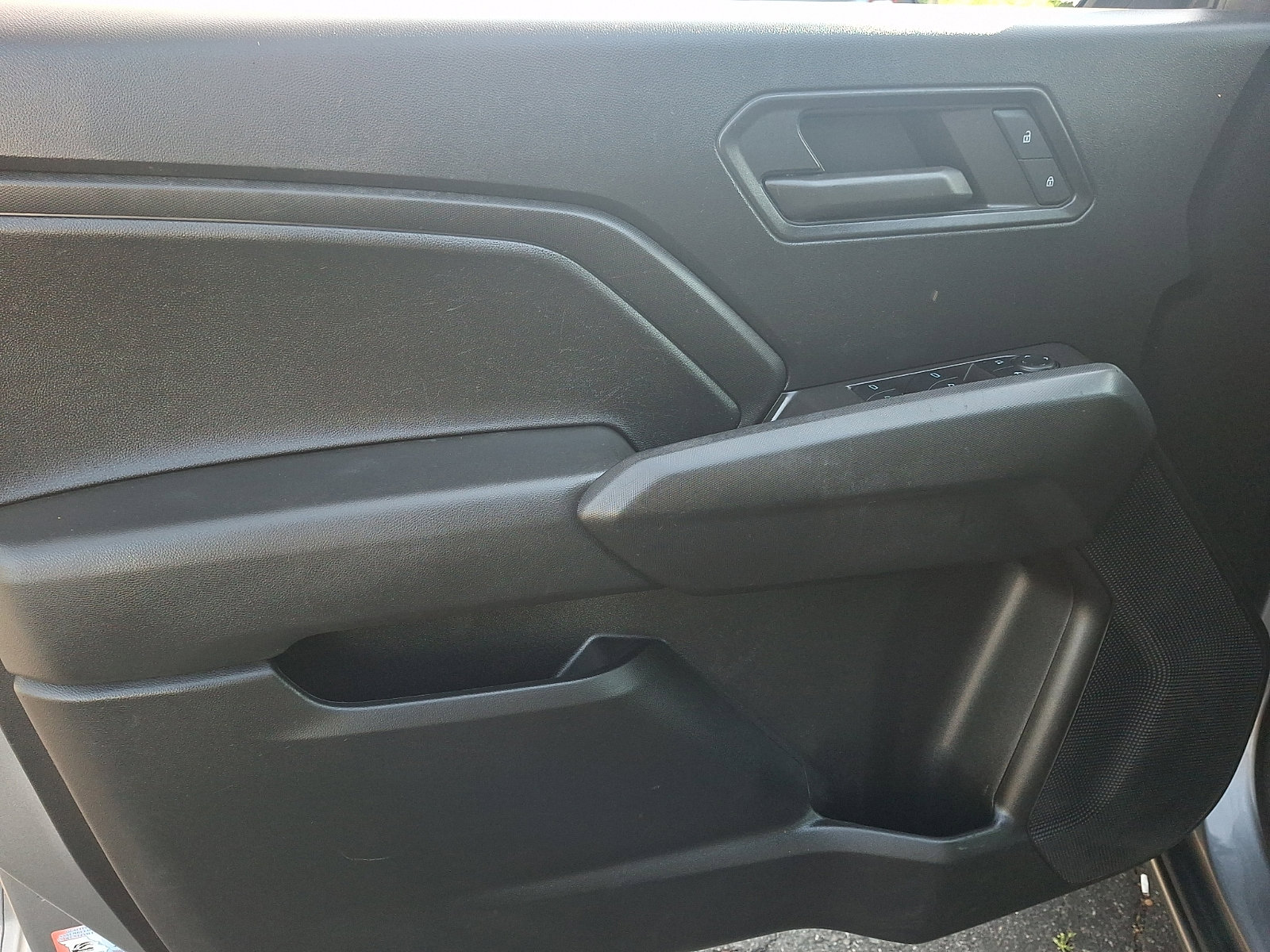 Used 2023 Chevrolet Colorado W/T RWD image 12