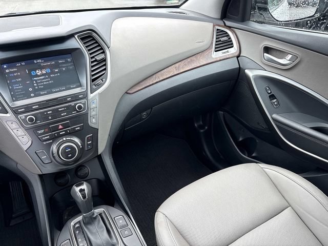 Used 2019 Hyundai Santa Fe XL FWD image 15