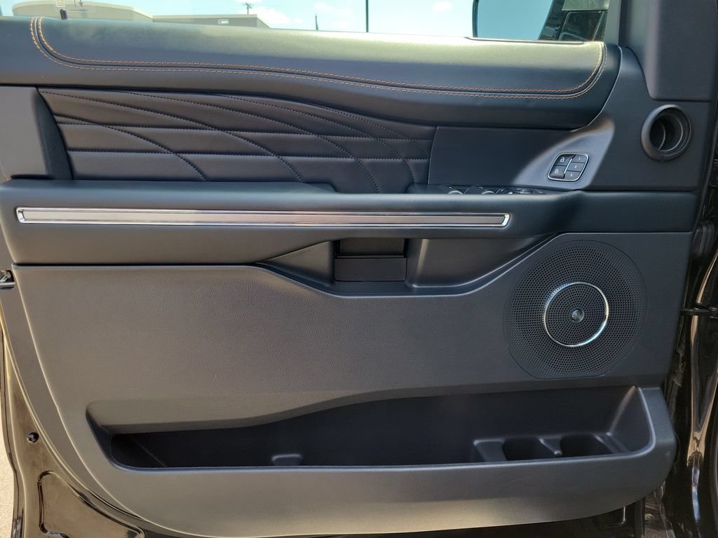 Certified 2024 Ford Expedition Max Platinum AWD/4WD image 20