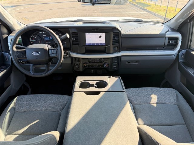 Certified 2025 Ford F250 XLT AWD/4WD image 15