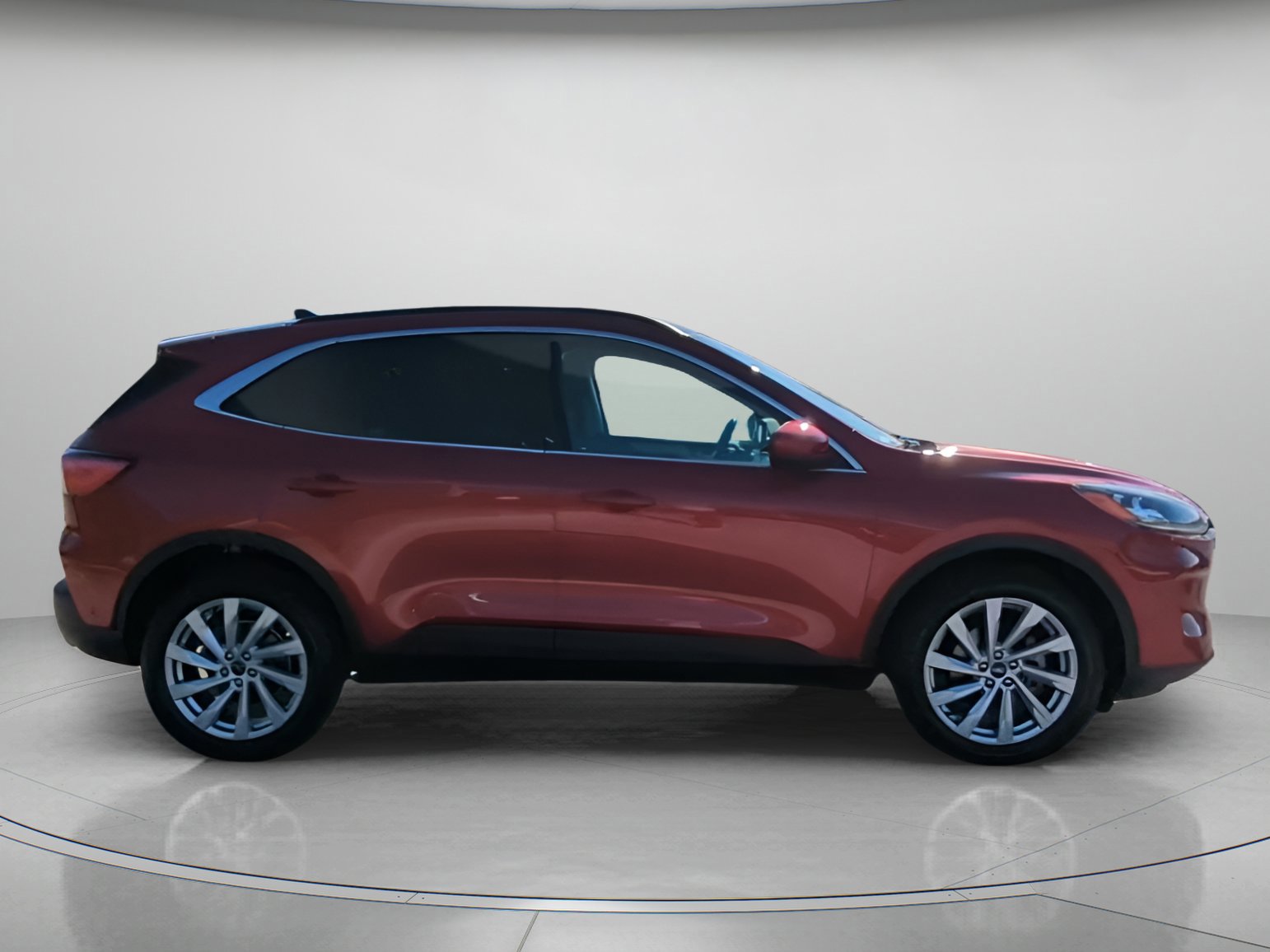 Certified 2022 Ford Escape Titanium w/ Titanium Elite Package image 25