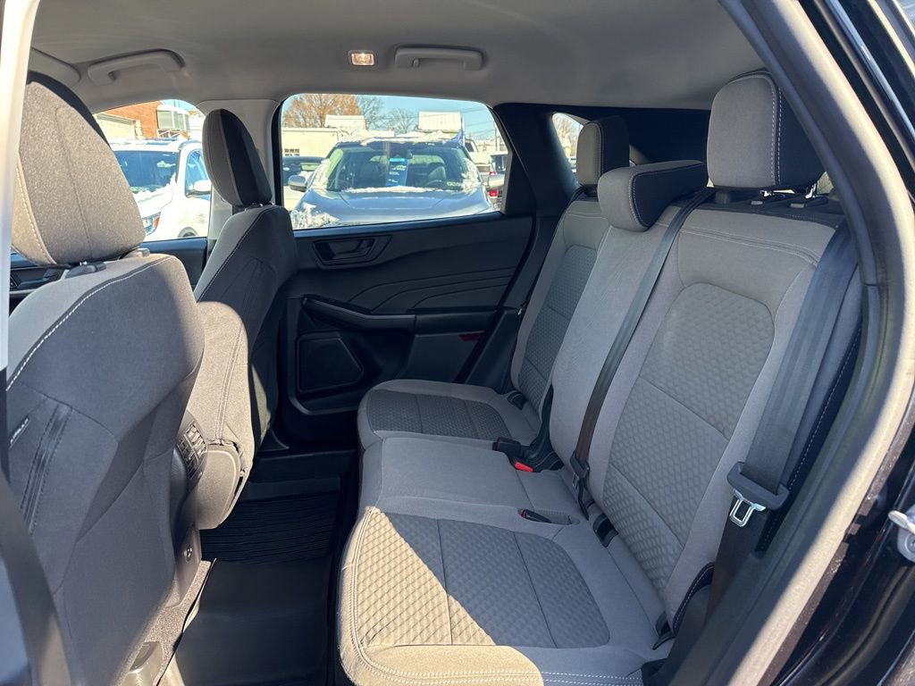 Certified 2022 Ford Escape SE w/ Cold Weather Package image 16