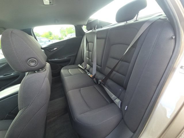 Used 2024 Chevrolet Malibu LT FWD image 13