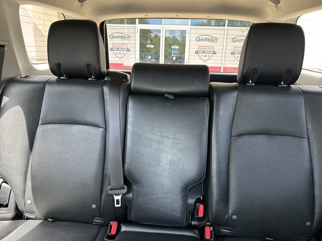 Used 2022 Toyota 4Runner Limited RWD image 21