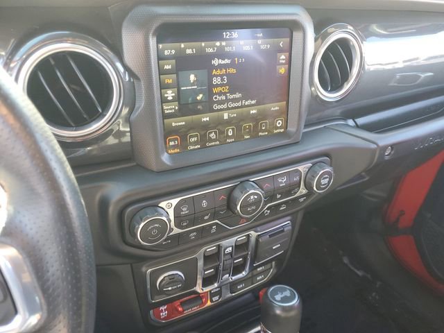 Used 2022 Jeep Wrangler Unlimited Rubicon w/ Trailer Tow Package image 25