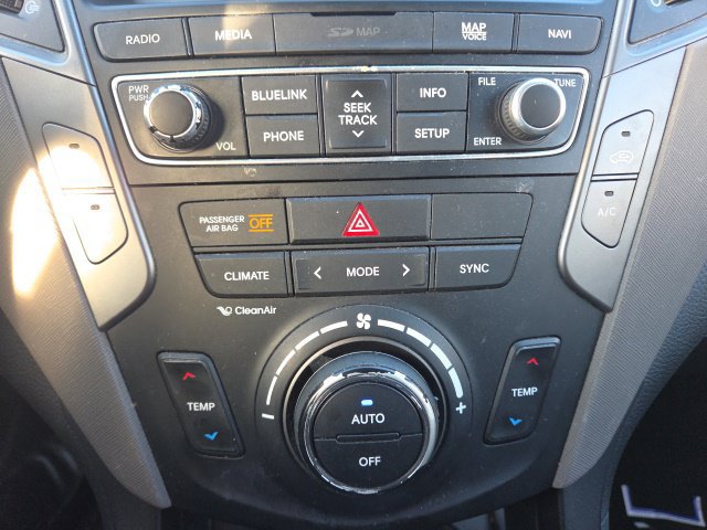 Used 2018 Hyundai Santa Fe Sport w/ 2.4L Tech Package 04 FWD image 34