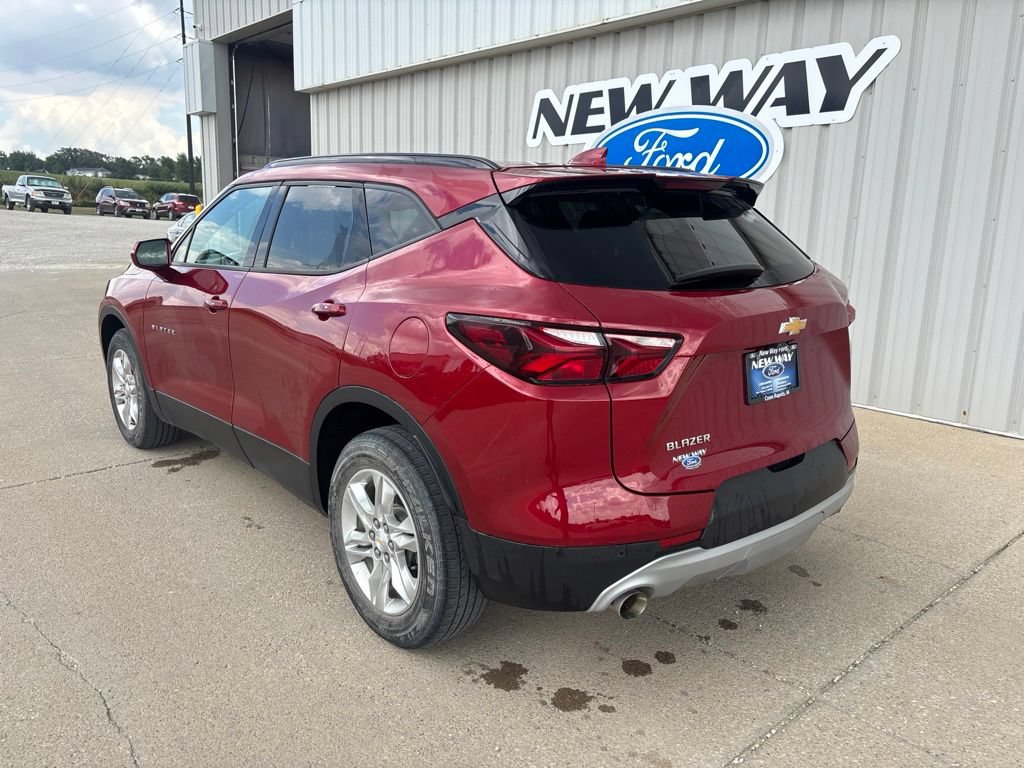 Used 2019 Chevrolet Blazer LT w/ Sound & Technology Package FWD image 7